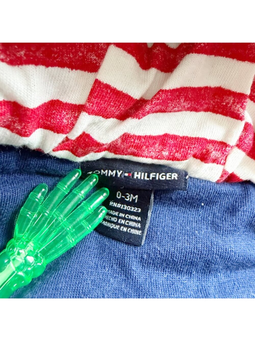 Tommy Hilfiger Baby Bunting Stars Stripes Hooded One Piece Navy 0-3 Months - Picture 4 of 5
